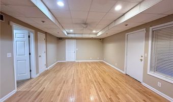 175 Sessingham Ln, Alpharetta, GA 30005