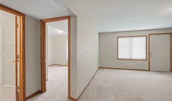 604 SE Tower Ct, Ankeny, IA 50021