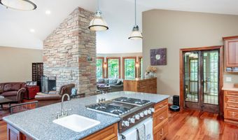 4350 River Rd S, Afton, MN 55001