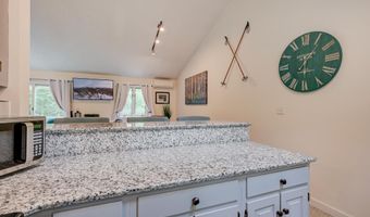 6 Woodland Pines Rd, Bartlett, NH 03812