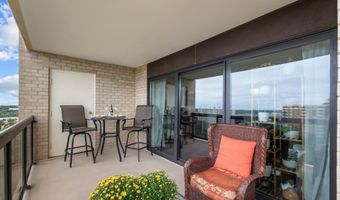 203 YOAKUM Pkwy 1406, Alexandria, VA 22304