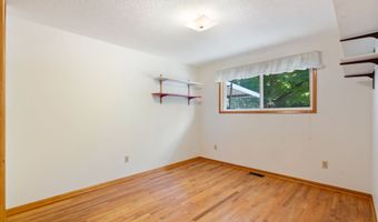 11514 SE WOOD Ave, Milwaukie, OR 97222