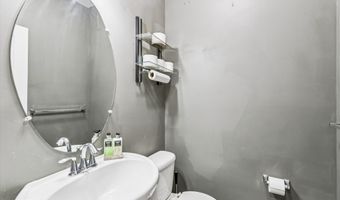 633 BENTGRASS Dr, Aberdeen, MD 21001