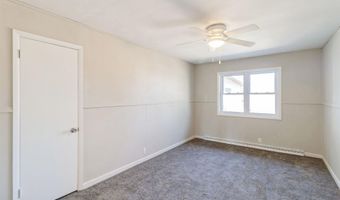 402 Center Ave, Alexander, IA 50420