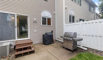 15548 Flyboat Ln, Apple Valley, MN 55124
