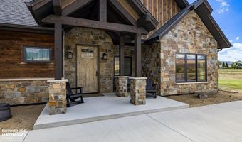 32 Big Creek Dr, Cody, WY 82414