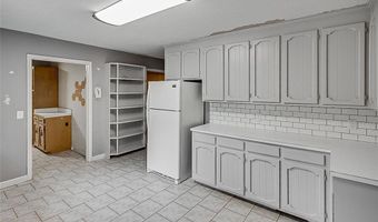 922 S Cox St, Asheboro, NC 27203