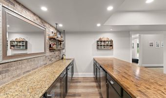 16066 Inverness Trl, Alpharetta, GA 30004