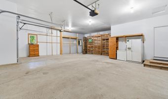 2089 Whispering Oaks Dr NE, Alexandria, MN 56308