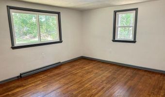 135 S MAIN St, Barnegat, NJ 08005
