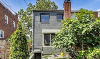 1225 EMERSON St NE, Washington, DC 20017