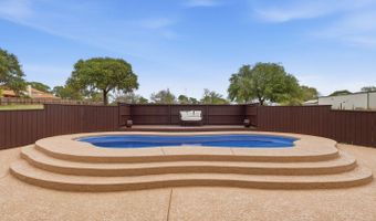 603 Sunshine Mdw, Adkins, TX 78101