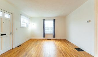 1122 Pawtucket Ave, East Providence, RI 02916