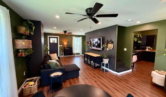 74 S Liberty St, Alexandria, OH 43001