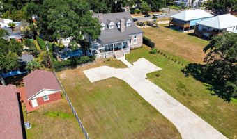 1611 Glenn Swetman St, Biloxi, MS 39530