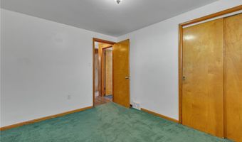 256 Beaver St, Ambridge, PA 15005