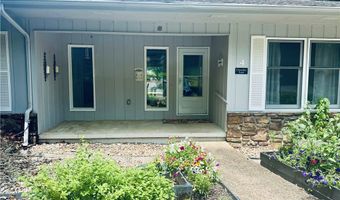 4 Chandler Ln, Bella Vista, AR 72715