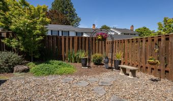 4808 SW WEMBLEY Pl, Beaverton, OR 97005