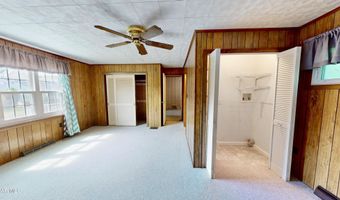 122 E 25th Ave, Altoona, PA 16601