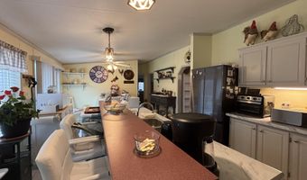 5 Freedom Ln, Belfast, ME 04915