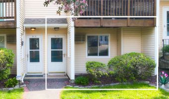 8 Rose Ln 24-11, Danbury, CT 06811