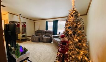 9505 TOWN HALL Rd, Amherst Junction, WI 54407