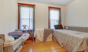 19 5th St, Ansonia, CT 06401