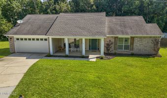 10676 N Oak Crest Dr, Biloxi, MS 39532