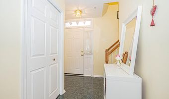 44186 SHADY GLEN Ter, Ashburn, VA 20147