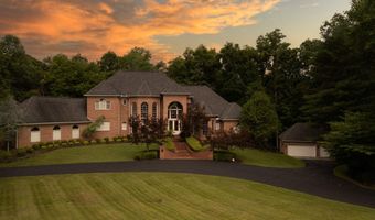 1 Albemarle Ln, Barboursville, WV 25504