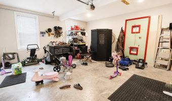 415 S CHINKAPIN Dr, Atoka, TN 38004