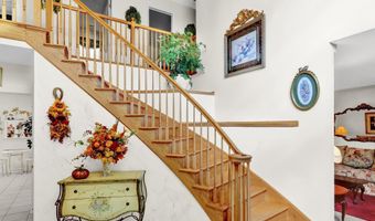 16 MULLIGAN Dr, Reading, PA 19606