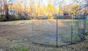 10636 MONTROSE Ave #201, Bethesda, MD 20814