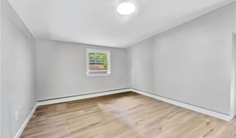 38 Anthony Dr, Cumberland, RI 02864