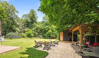 21 Echo Ridge Rd, Airmont, NY 10952