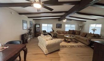 34800 S MESQUITE Dr, Black Canyon City, AZ 85324