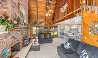 627 GRANDVIEW Dr, Alpine, WY 83128