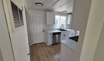 2053 Sweetwater Dr, Bullhead City, AZ 86442
