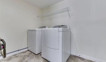 2942 Coles Creek Ln, Indianapolis, IN 46217