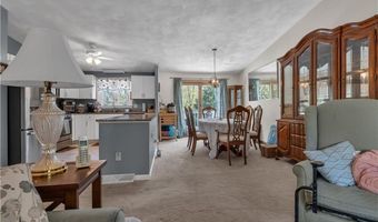 15 Driftwood Dr, Coventry, RI 02816