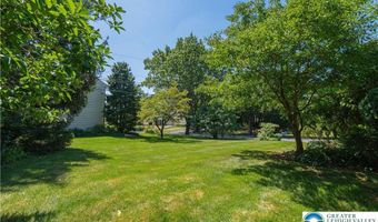 2740 Andrea Dr, Allentown, PA 18103
