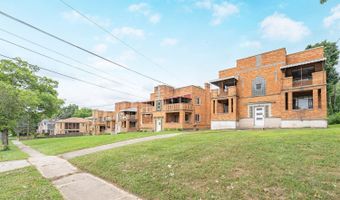 5855 Lathrop Pl, Cincinnati, OH 45224