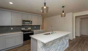 2415 W Ray Ave, Artesia, NM 88210