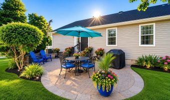 653 Neptune Ave, Beachwood, NJ 08722