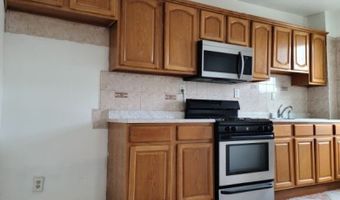 54 Smith St A, Belleville, NJ 07109