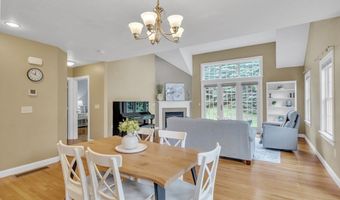 1 Chase Path 1, Acton, MA 01720