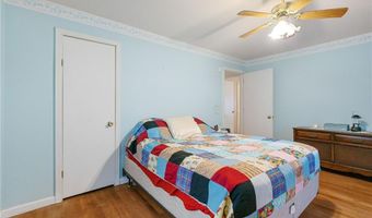 605 6Th St, Barling, AR 72923