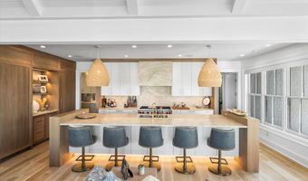 162 76th St, Avalon, NJ 08202