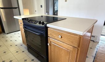 123 Fifteenth St, Bangor, ME 04401