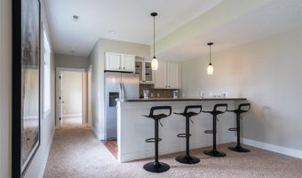 3408 Red Fox Rd, Ames, IA 50014